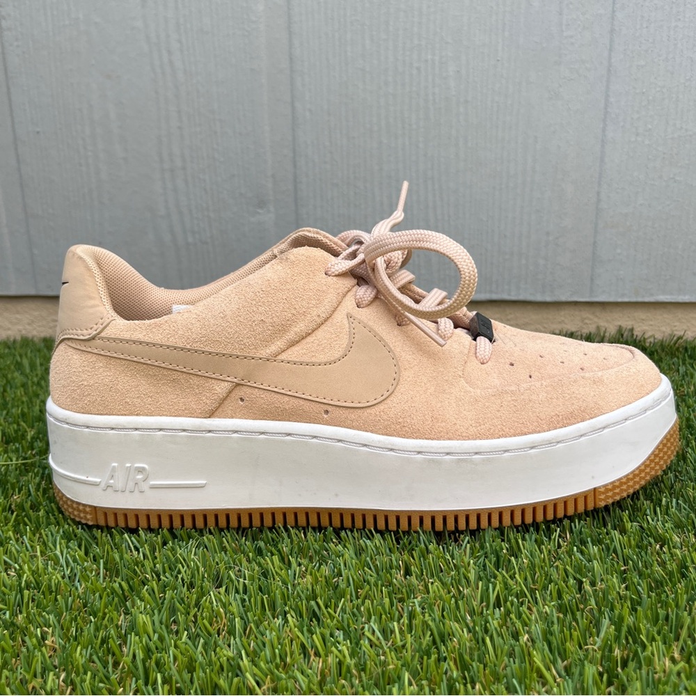 Nike Women’s Air Force 1 Sage Low Bio Beige Size 8.5 AR5339-203